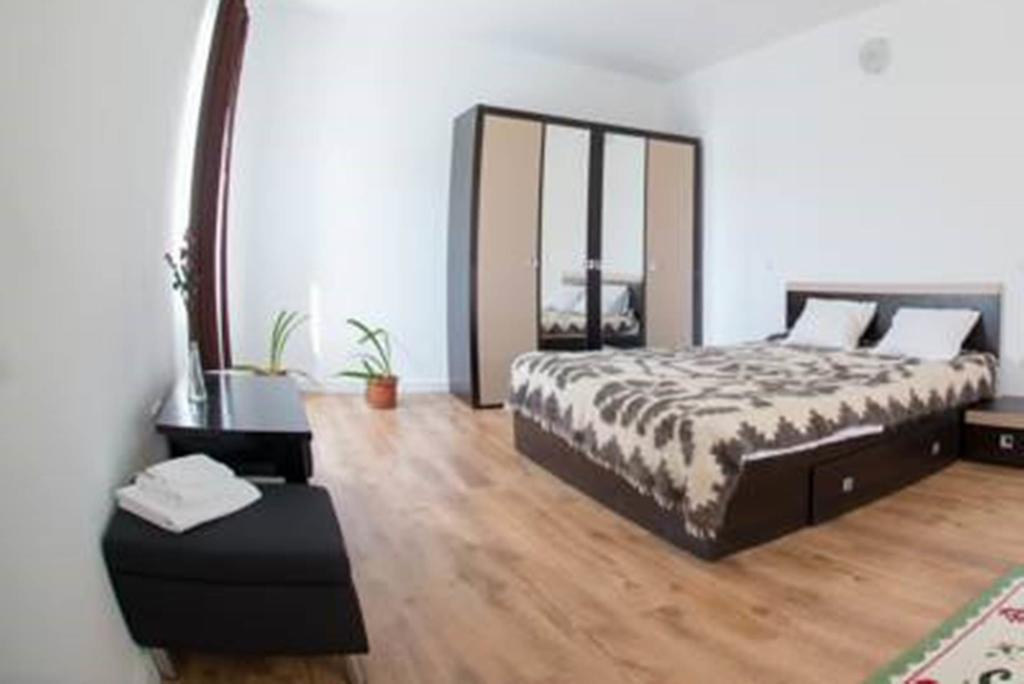 Pensiunea Popasu Suciu de Sus Zimmer foto